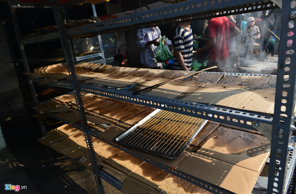 Chủ quán Sài Gòn nướng 3.000 cá lóc bán ngày Thần Tài